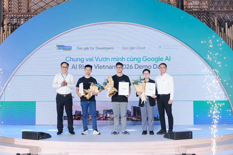750 dự án so tài tại AI Riser Việt Nam 2026: Nữ bác sĩ và "tuyệt chiêu AI" xóa tan nỗi ám ảnh đi khám chữa bệnh 750 dự án so tài tại AI Riser Việt Nam 2026: Nữ bác sĩ và "tuyệt chiêu AI" xóa tan nỗi ám ảnh đi khám chữa bệnh