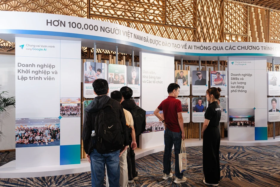 750 dự án so tài tại AI Riser Việt Nam 2026: Nữ bác sĩ và "tuyệt chiêu AI" xóa tan nỗi ám ảnh đi khám chữa bệnh 750 dự án so tài tại AI Riser Việt Nam 2026: Nữ bác sĩ và "tuyệt chiêu AI" xóa tan nỗi ám ảnh đi khám chữa bệnh