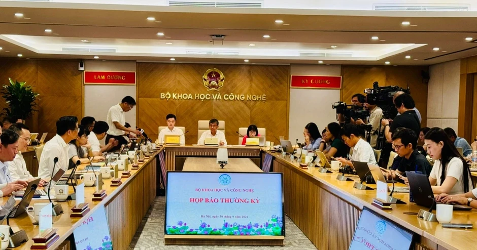 9 tháng, doanh thu lĩnh vực công nghiệp công nghệ số ước đạt 5.387.142 tỷ đồng