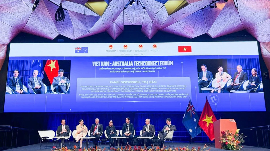 AgriS thúc đẩy hành lang đổi mới sáng tạo nông nghiệp giữa Việt Nam và Australia AgriS thúc đẩy hành lang đổi mới sáng tạo nông nghiệp giữa Việt Nam và Australia