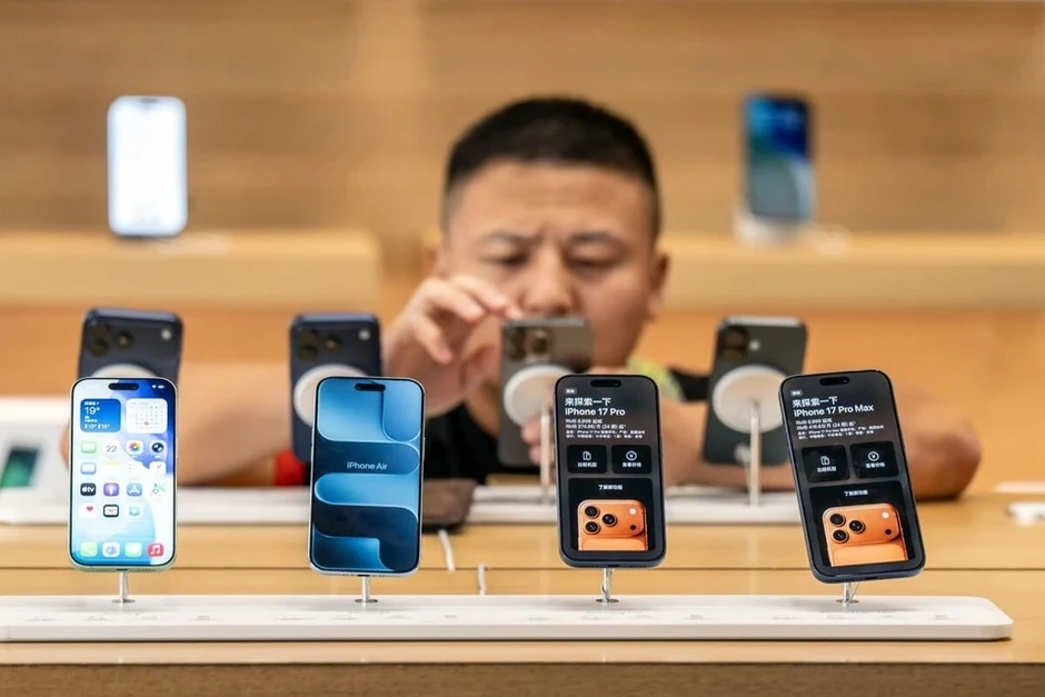 Apple bỏ xa đối thủ Apple bỏ xa đối thủ