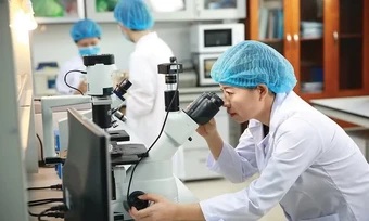 Bảo đảm liêm chính khoa học và đạo đức nghề nghiệp trong nghiên cứu khoa học