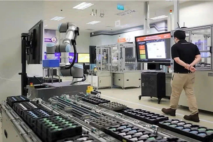 Bên trong Model Factory mà Tổng Bí thư, Chủ tịch nước Tô Lâm tới thăm ở Singapore Bên trong Model Factory mà Tổng Bí thư, Chủ tịch nước Tô Lâm tới thăm ở Singapore