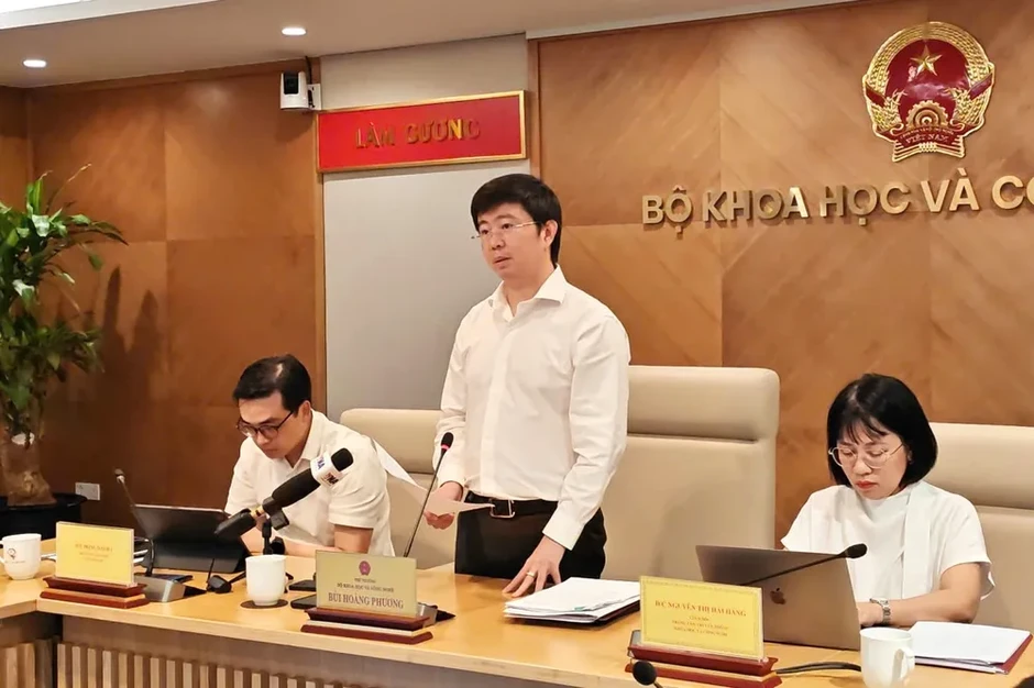 Bộ KH-CN tiếp nhận 31 hồ sơ nhiệm vụ công nghệ chiến lược Bộ KH-CN tiếp nhận 31 hồ sơ nhiệm vụ công nghệ chiến lược
