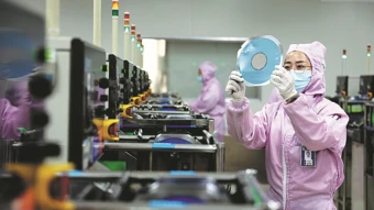 Bước tiến máy DUV của Trung Quốc khiến phương Tây lo ngại
