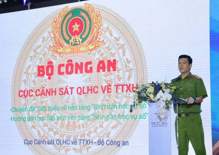 C06 mở rộng phổ cập kỹ năng số, đưa tiện ích số đến gần người dân C06 mở rộng phổ cập kỹ năng số, đưa tiện ích số đến gần người dân