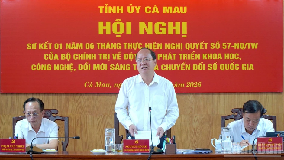 Cà Mau đẩy mạnh chuyển đổi số, đột phá công nghệ để định hình tương lai Cà Mau đẩy mạnh chuyển đổi số, đột phá công nghệ để định hình tương lai