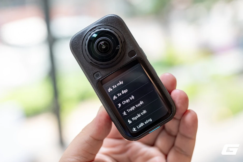 Cận cảnh Insta360 X6: Gọn hơn, mạnh hơn đã đành, lại còn có cả AI dựng video trực tiếp Cận cảnh Insta360 X6: Gọn hơn, mạnh hơn đã đành, lại còn có cả AI dựng video trực tiếp