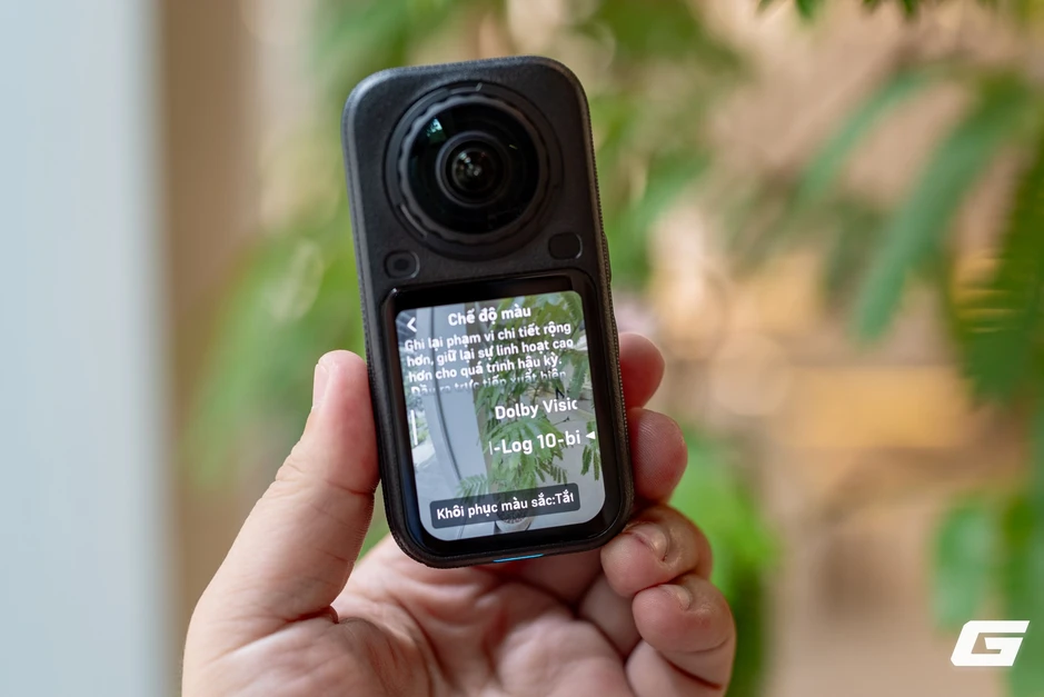 Cận cảnh Insta360 X6: Gọn hơn, mạnh hơn đã đành, lại còn có cả AI dựng video trực tiếp Cận cảnh Insta360 X6: Gọn hơn, mạnh hơn đã đành, lại còn có cả AI dựng video trực tiếp