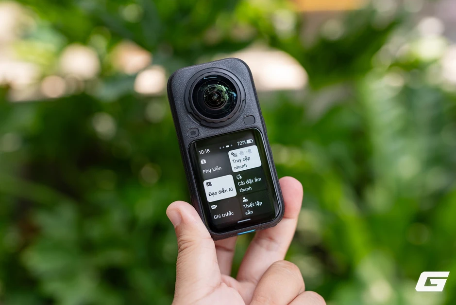 Cận cảnh Insta360 X6: Gọn hơn, mạnh hơn đã đành, lại còn có cả AI dựng video trực tiếp Cận cảnh Insta360 X6: Gọn hơn, mạnh hơn đã đành, lại còn có cả AI dựng video trực tiếp