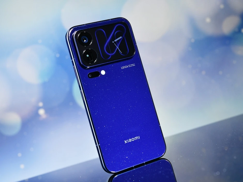 Cận cảnh Xiaomi 18 Pro Max phiên bản được sếp Xiaomi thích nhất Cận cảnh Xiaomi 18 Pro Max phiên bản được sếp Xiaomi thích nhất