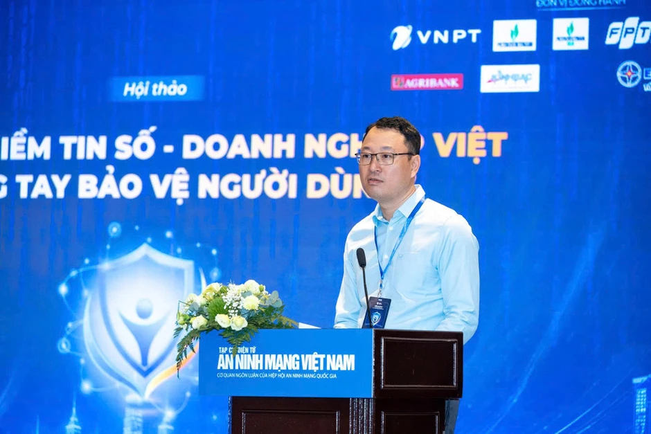 Cảnh báo về an ninh nhận thức với người dùng mạng xã hội Cảnh báo về an ninh nhận thức với người dùng mạng xã hội