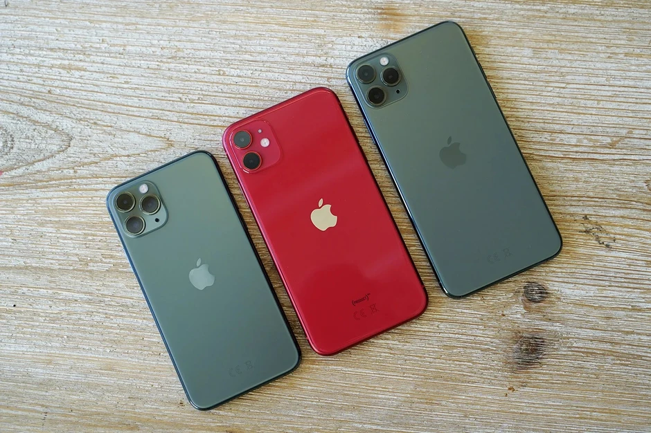 Chiếc iPhone từng có giá 31 triệu đồng, nay hàng cũ chỉ còn hơn 5 triệu Chiếc iPhone từng có giá 31 triệu đồng, nay hàng cũ chỉ còn hơn 5 triệu