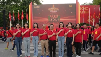 Chính thống-Hiện đại-Dễ hiểu: Hành trình đổi mới của Báo Nhân Dân