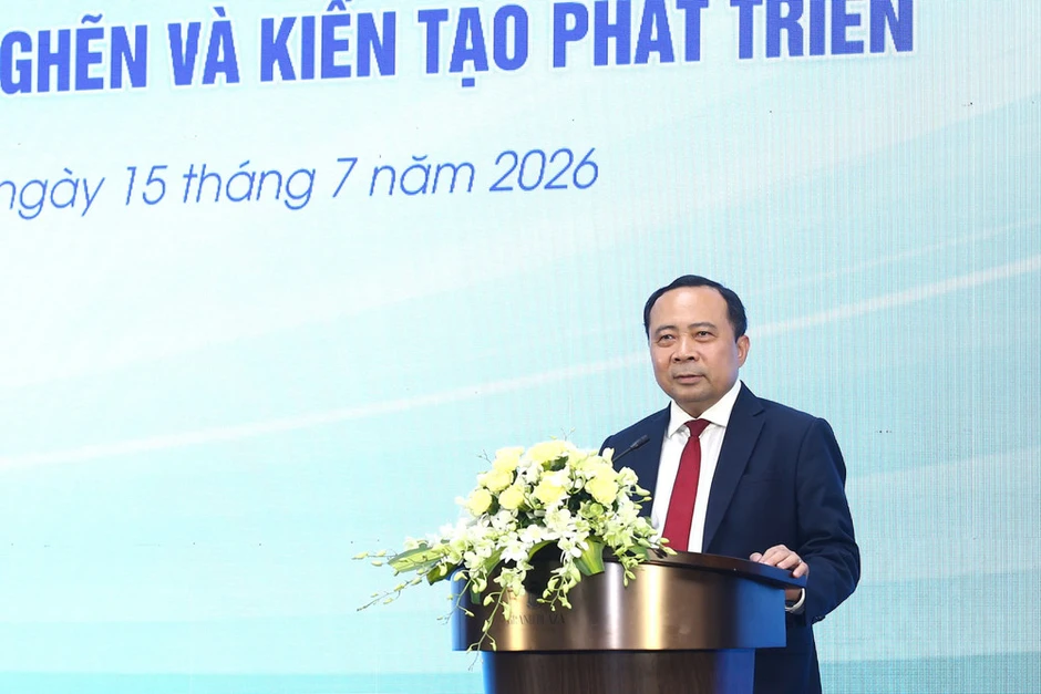 Chuyển từ hoàn thiện thể chế sang triển khai các nhiệm vụ khoa học, công nghệ Chuyển từ hoàn thiện thể chế sang triển khai các nhiệm vụ khoa học, công nghệ