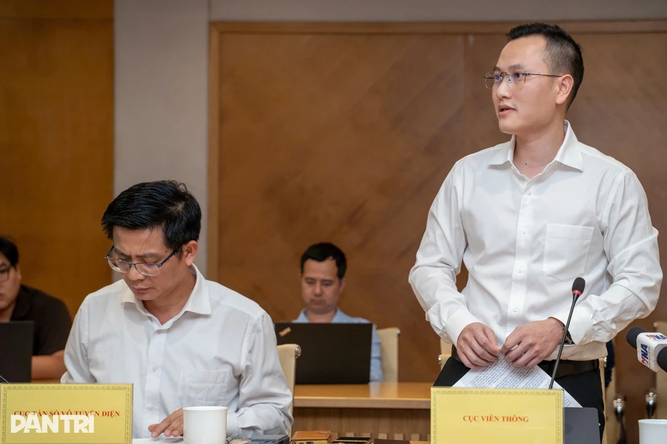 Còn 34 triệu thuê bao chưa xác nhận SIM chính chủ, hạn cuối khi nào? Còn 34 triệu thuê bao chưa xác nhận SIM chính chủ, hạn cuối khi nào?