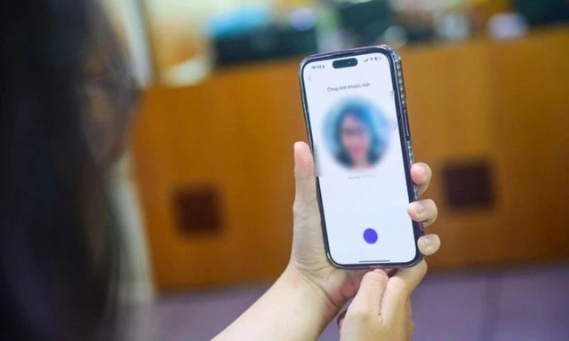Công an chỉ rõ chiêu lừa đảo sinh trắc học từ camera điện thoại, chiếm đoạt tiền trong tài khoản ngân hàng Công an chỉ rõ chiêu lừa đảo sinh trắc học từ camera điện thoại, chiếm đoạt tiền trong tài khoản ngân hàng