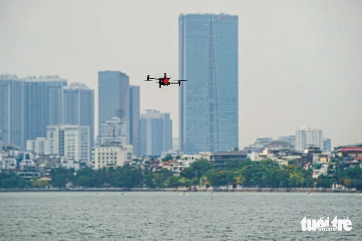 Công an Hà Nội thử nghiệm UAV giám sát an ninh trật tự từ trên không
