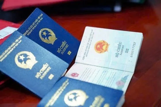Công an phát thông báo quan trọng về số hộ chiếu, người dân kiểm tra ngay Công an phát thông báo quan trọng về số hộ chiếu, người dân kiểm tra ngay