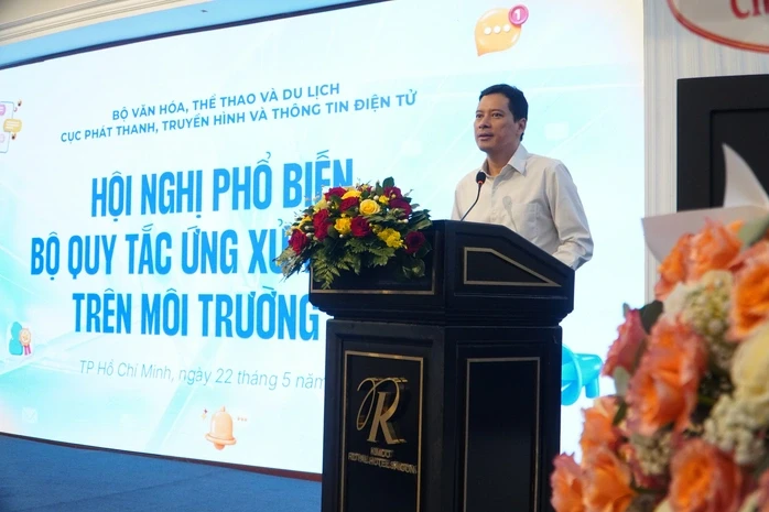 Cục trưởng Nguyễn Xuân Bắc: Cần cơ chế cảnh báo nhiều cấp độ cho nhà sáng tạo nội dung Cục trưởng Nguyễn Xuân Bắc: Cần cơ chế cảnh báo nhiều cấp độ cho nhà sáng tạo nội dung