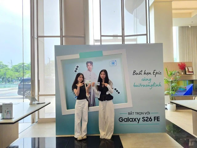 Cùng Galaxy S26 FE bắt trọn từng khoảnh khắc âm nhạc Epic Cùng Galaxy S26 FE bắt trọn từng khoảnh khắc âm nhạc Epic