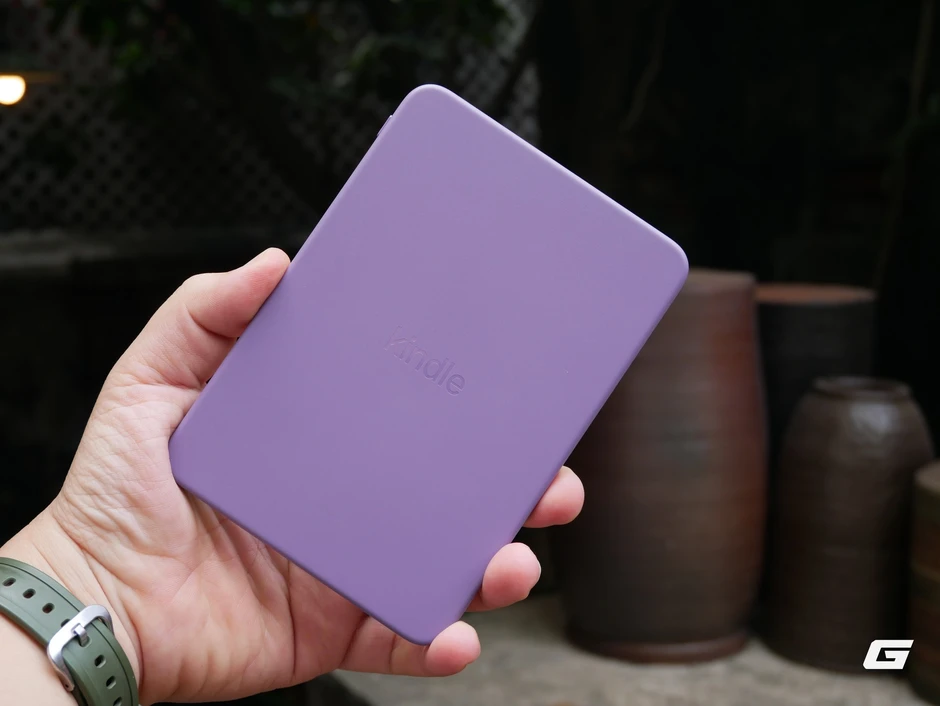 Đánh giá chi tiết Kindle 2026: Chiếc Kindle nhỏ gọn có chất lượng hoàn thiện tốt, nhưng vẫn chưa có đèn vàng! Đánh giá chi tiết Kindle 2026: Chiếc Kindle nhỏ gọn có chất lượng hoàn thiện tốt, nhưng vẫn chưa có đèn vàng!