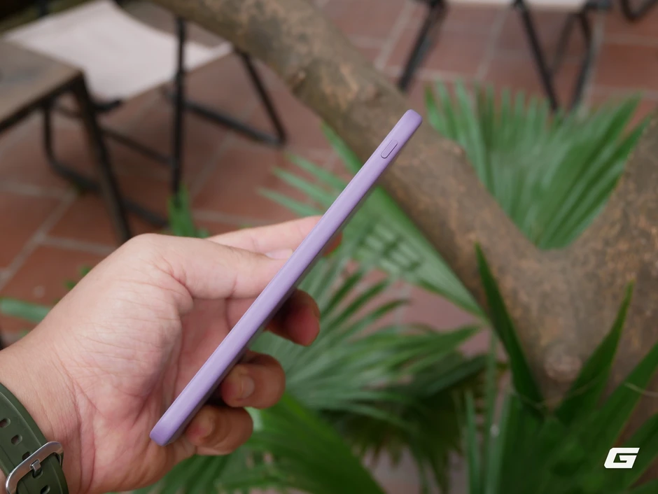 Đánh giá chi tiết Kindle 2026: Chiếc Kindle nhỏ gọn có chất lượng hoàn thiện tốt, nhưng vẫn chưa có đèn vàng! Đánh giá chi tiết Kindle 2026: Chiếc Kindle nhỏ gọn có chất lượng hoàn thiện tốt, nhưng vẫn chưa có đèn vàng!