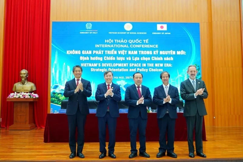 Định hình, kiến tạo, quản trị hiệu quả không gian phát triển của Việt Nam trong kỷ nguyên số