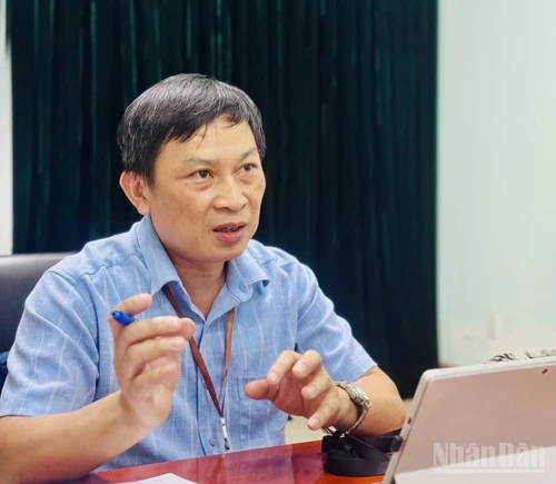 Đưa công nghệ và kỹ năng số về tận từng người dân tại địa bàn cơ sở Đưa công nghệ và kỹ năng số về tận từng người dân tại địa bàn cơ sở