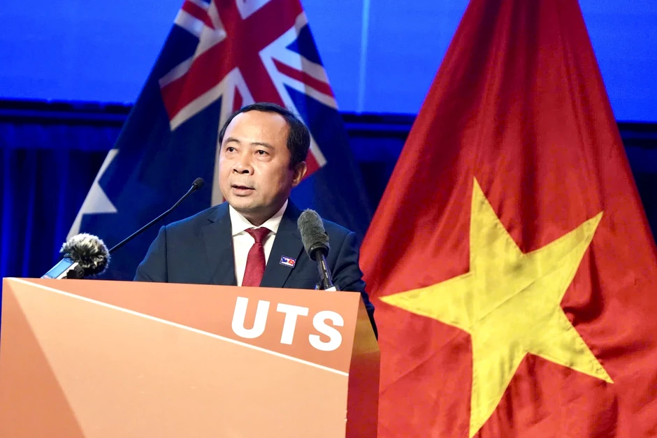 Đưa hợp tác khoa học công nghệ từ "chuyển giao" sang "cùng nghiên cứu, phát triển" Đưa hợp tác khoa học công nghệ từ "chuyển giao" sang "cùng nghiên cứu, phát triển"