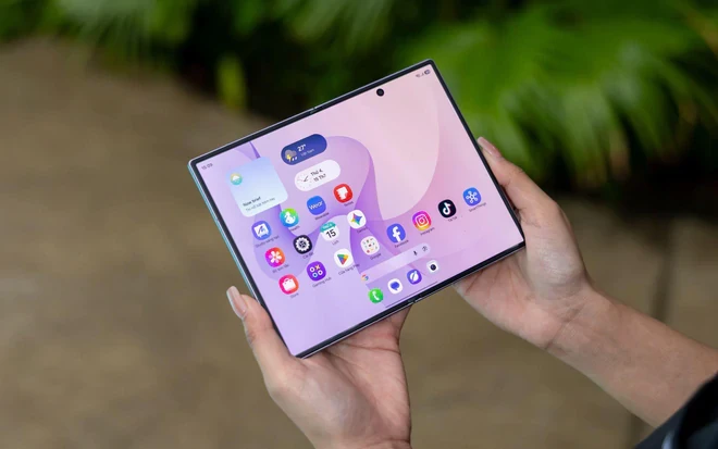Dùng Galaxy Z Fold8 mà chưa biết những mẹo xịn sò này thì quá phí Dùng Galaxy Z Fold8 mà chưa biết những mẹo xịn sò này thì quá phí