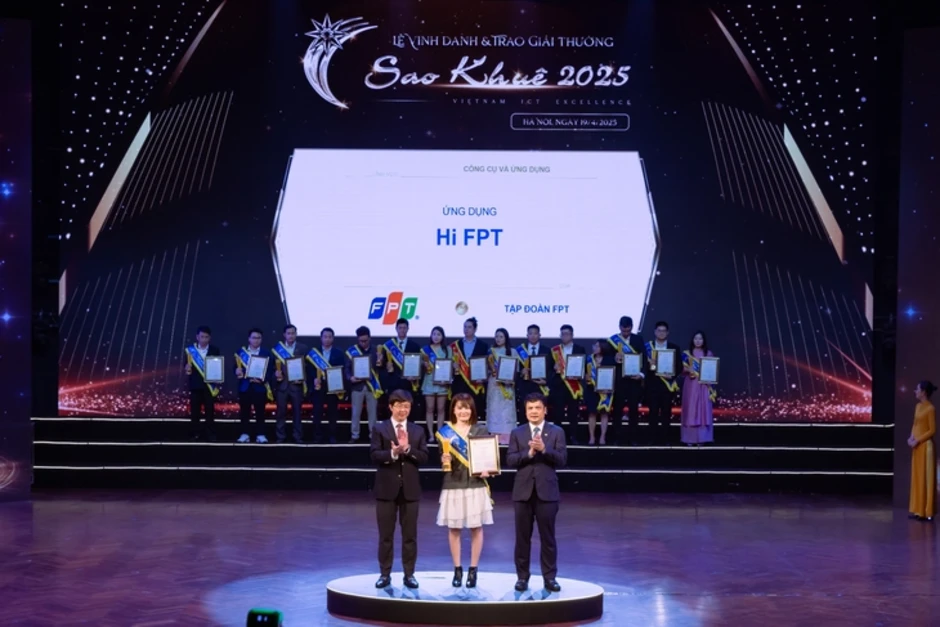 FPT Play, FPT Camera Agent, Bộ giám sát AI - IoT ghi dấu ấn vinh danh tại Sao Khuê FPT Play, FPT Camera Agent, Bộ giám sát AI - IoT ghi dấu ấn vinh danh tại Sao Khuê