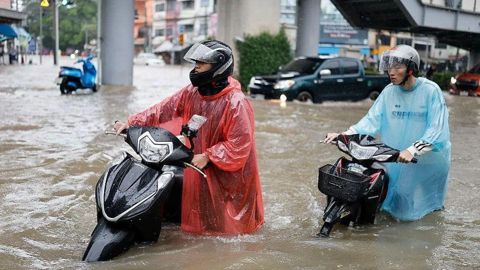 Gặp mưa lớn, "Hà Nội nước chỉ đến chân, Bangkok ngập cả nửa người": Vì sao lại thế? Gặp mưa lớn, "Hà Nội nước chỉ đến chân, Bangkok ngập cả nửa người": Vì sao lại thế?