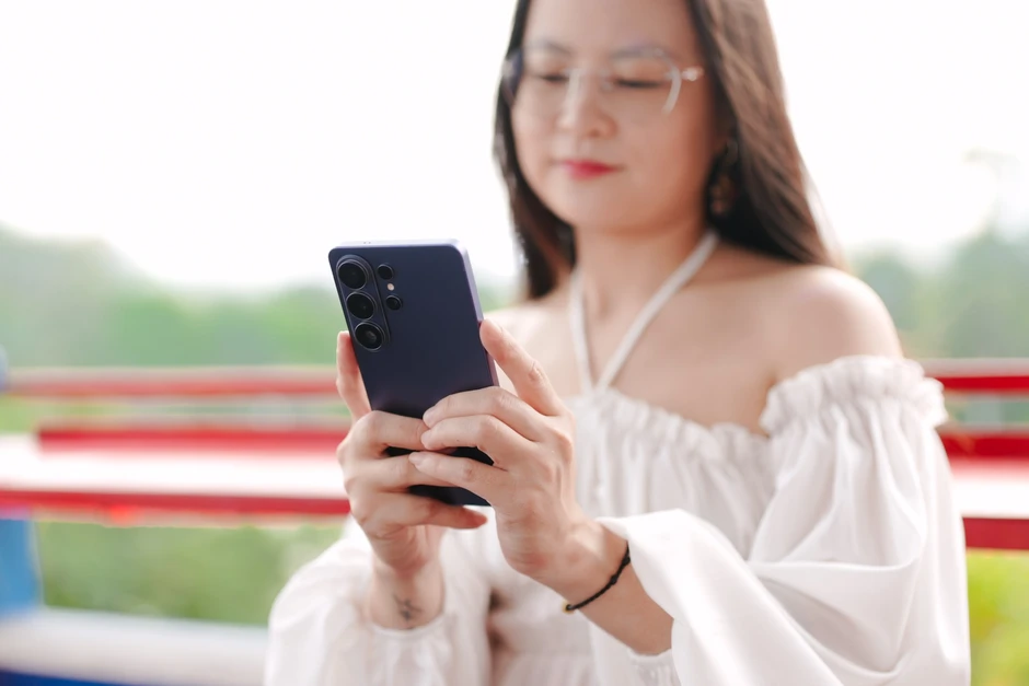 Góc nhìn của dân văn phòng về Galaxy AI trên S26 Ultra Góc nhìn của dân văn phòng về Galaxy AI trên S26 Ultra