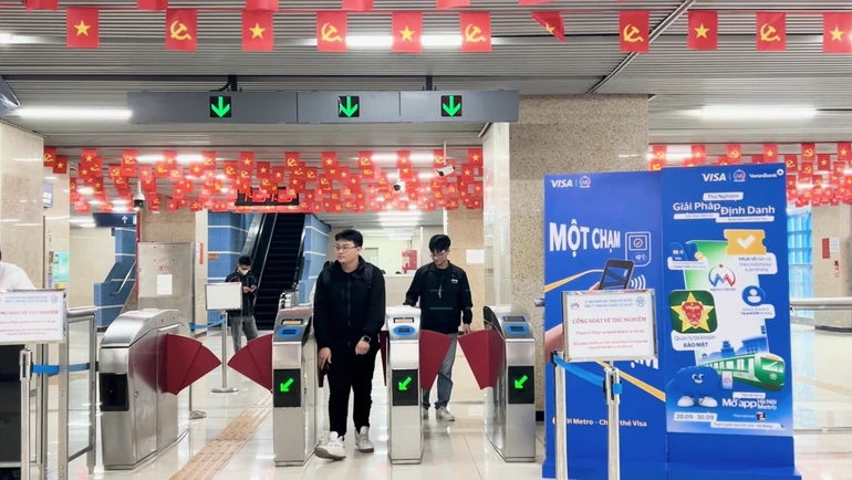Hà Nội Metro góp phần thực hiện Nghị quyết 57 về chuyển đổi số quốc gia Hà Nội Metro góp phần thực hiện Nghị quyết 57 về chuyển đổi số quốc gia