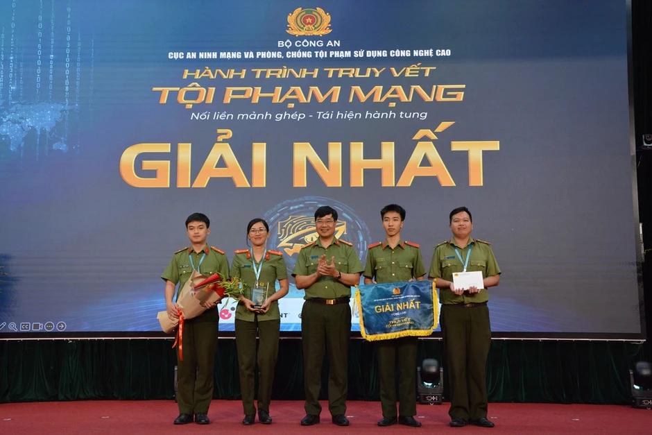 Hành trình truy vết tội phạm mạng qua mô hình huấn luyện thực tế Hành trình truy vết tội phạm mạng qua mô hình huấn luyện thực tế