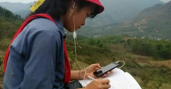 Hỗ trợ 400.000 điện thoại thông minh: Đối tượng nào trong diện được nhận?