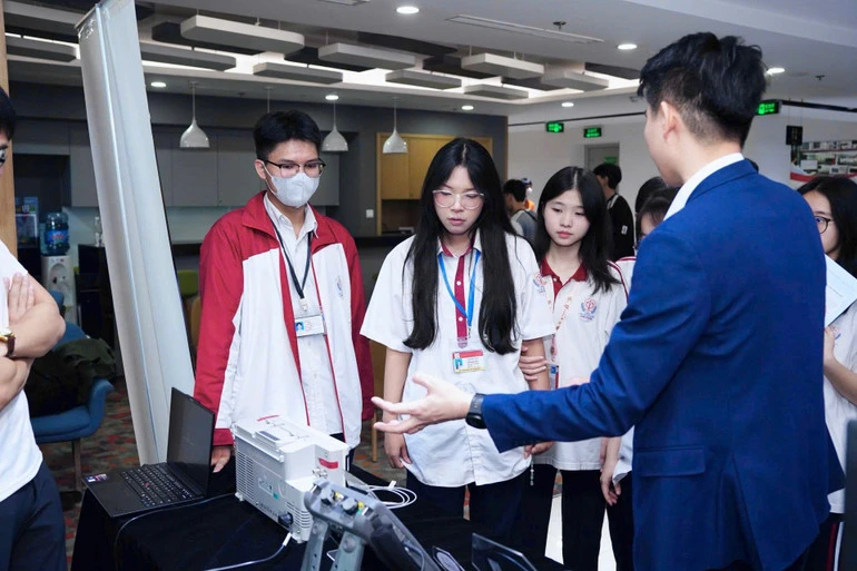 Hợp tác với Hàn Quốc đào tạo kỹ sư bán dẫn "lành nghề" cho Việt Nam Hợp tác với Hàn Quốc đào tạo kỹ sư bán dẫn "lành nghề" cho Việt Nam