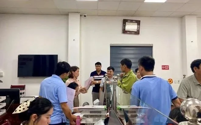 Hưng Yên đặt mục tiêu gỡ nút thắt chuyển đổi số trong 100 ngày Hưng Yên đặt mục tiêu gỡ nút thắt chuyển đổi số trong 100 ngày
