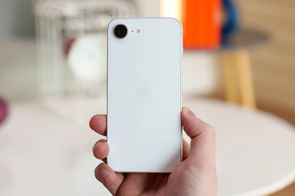 IPhone 16e giá rẻ chỉ từ 13 triệu đồng , lựa chọn hấp dẫn cho người dùng IPhone 16e giá rẻ chỉ từ 13 triệu đồng , lựa chọn hấp dẫn cho người dùng