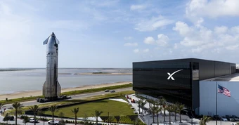 Kế hoạch IPO của SpaceX cũng ‘bất thường’ như chính Elon Musk
