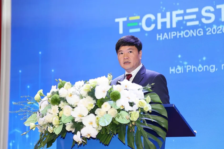 Khai mạc Techfest HaiPhong 2026 với chủ đề “Hội tụ trí tuệ - Vươn khơi đổi mới” Khai mạc Techfest HaiPhong 2026 với chủ đề “Hội tụ trí tuệ - Vươn khơi đổi mới”