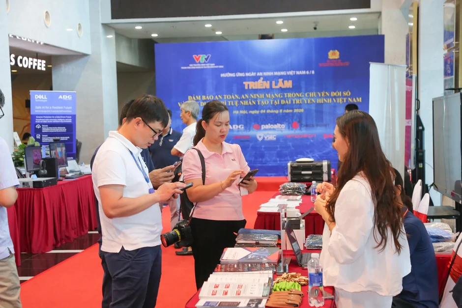 Khai mạc triển lãm về đảm bảo an toàn, an ninh mạng tại Đài Truyền hình Việt Nam Khai mạc triển lãm về đảm bảo an toàn, an ninh mạng tại Đài Truyền hình Việt Nam
