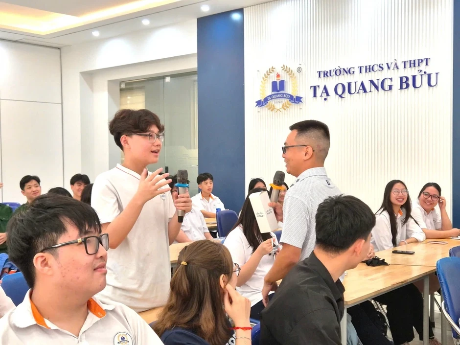 Khởi động chương trình “Gen Z và Cisco: An toàn từ trường học đến thế giới số” Khởi động chương trình “Gen Z và Cisco: An toàn từ trường học đến thế giới số”