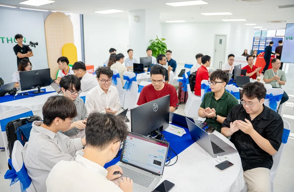 Khởi động cuộc thi Vietnam AI Open Hackathon 2026 Khởi động cuộc thi Vietnam AI Open Hackathon 2026