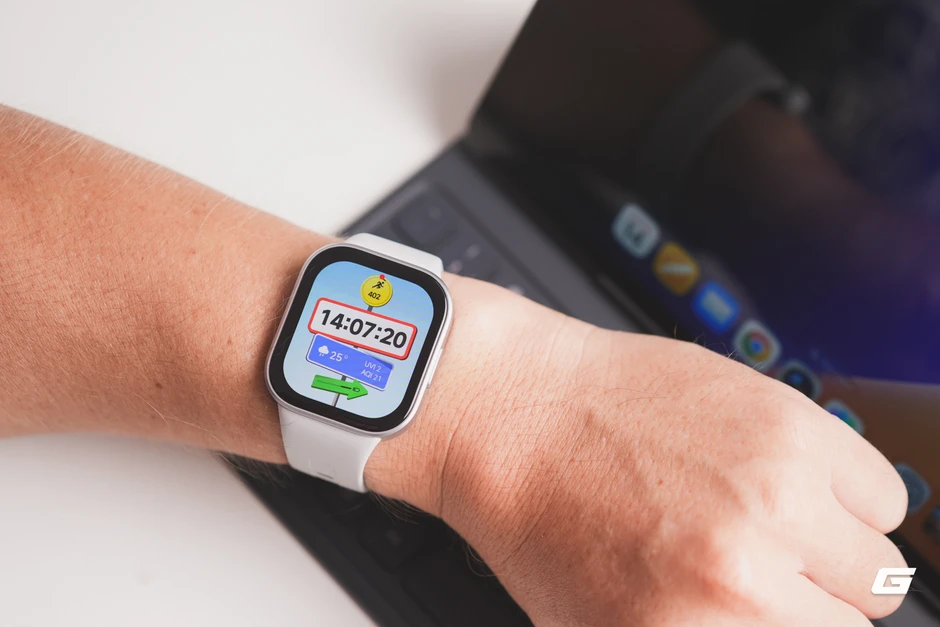 Không ngờ có ngày Xiaomi làm smartwatch rẻ như smartband mà lại "ngon" cỡ này! Không ngờ có ngày Xiaomi làm smartwatch rẻ như smartband mà lại "ngon" cỡ này!