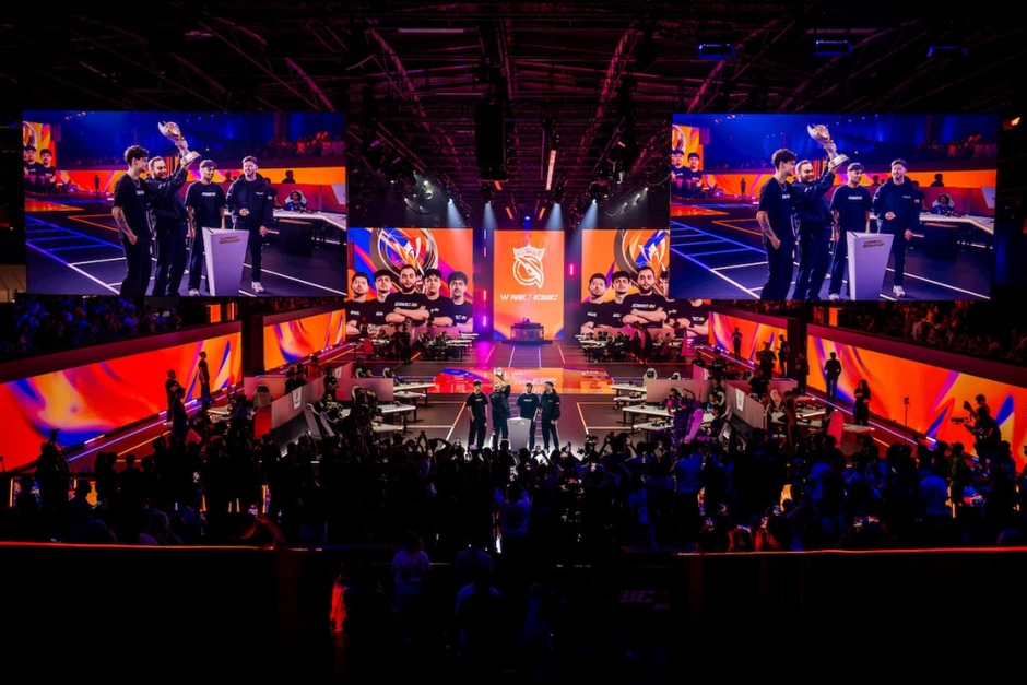 Kịch tính đến giây cuối tại Paris: AG.AL xưng vương Esports World Cup 2026 nhờ cú bứt phá nghẹt thở của Gwen Kịch tính đến giây cuối tại Paris: AG.AL xưng vương Esports World Cup 2026 nhờ cú bứt phá nghẹt thở của Gwen
