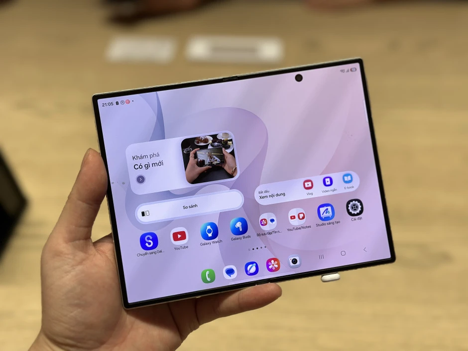 Là chuyên gia review 10 năm kinh nghiệm, tôi khuyên thật lòng mọi người đừng mua điện thoại mới năm nay