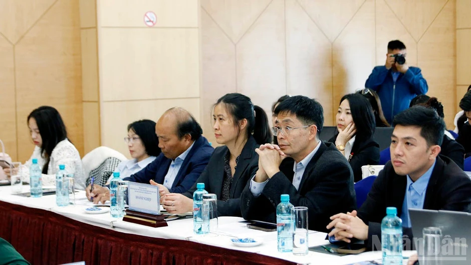 Lâm Đồng liên kết “ba nhà” phát triển khoa học-công nghệ và đổi mới sáng tạo Lâm Đồng liên kết “ba nhà” phát triển khoa học-công nghệ và đổi mới sáng tạo