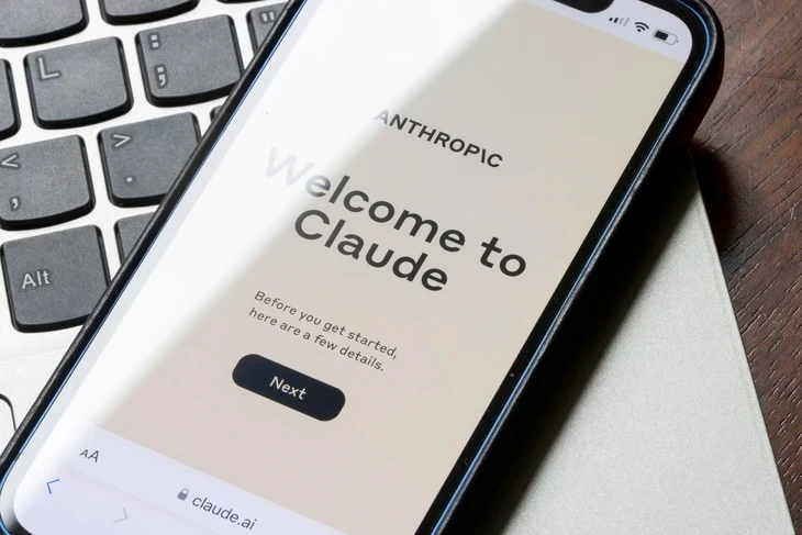 Lần đầu tiên hacker dùng AI tự tạo mã khai thác zero-day, vượt qua bảo mật 2 lớp Lần đầu tiên hacker dùng AI tự tạo mã khai thác zero-day, vượt qua bảo mật 2 lớp